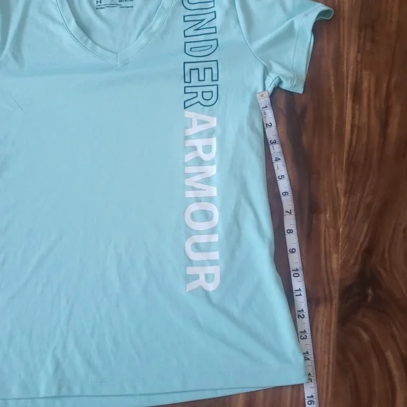 Under Armour athletic top mint green color size small - Picture 4 of 4
